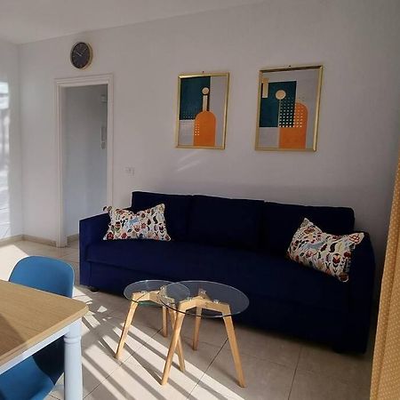 Appartement Calme A 200 M De La Mer Avec Ascenseur Alcala  Luaran gambar