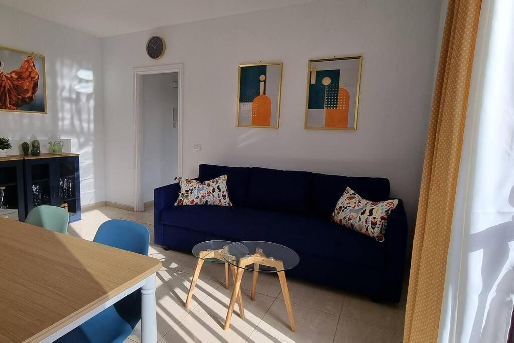 Appartement Calme A 200 M De La Mer Avec Ascenseur Alcala  Luaran gambar