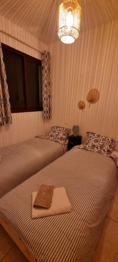 Appartement Calme A 200 M De La Mer Avec Ascenseur Alcala  Luaran gambar